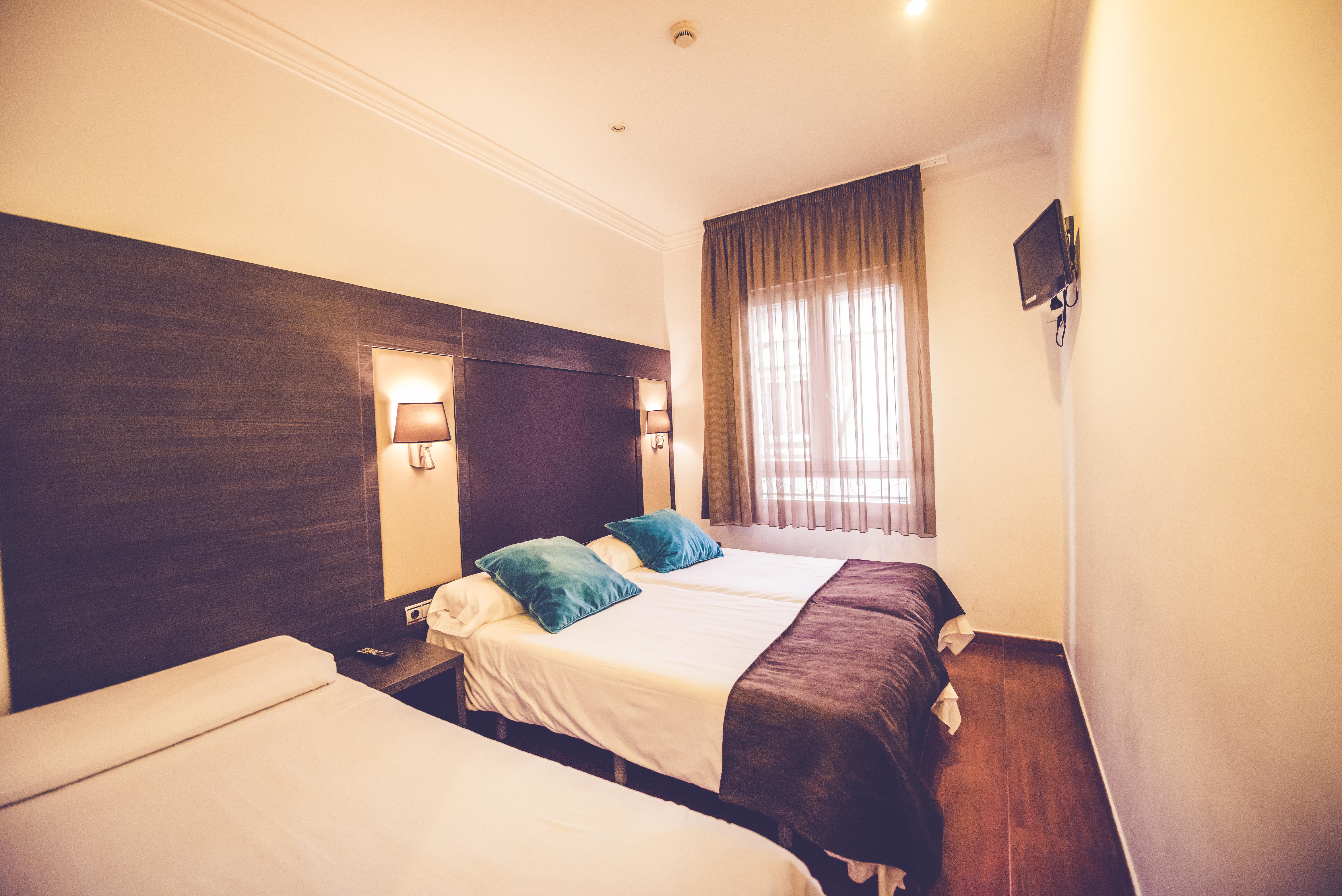 Hostal Sol Los Angeles Madrid Luaran gambar