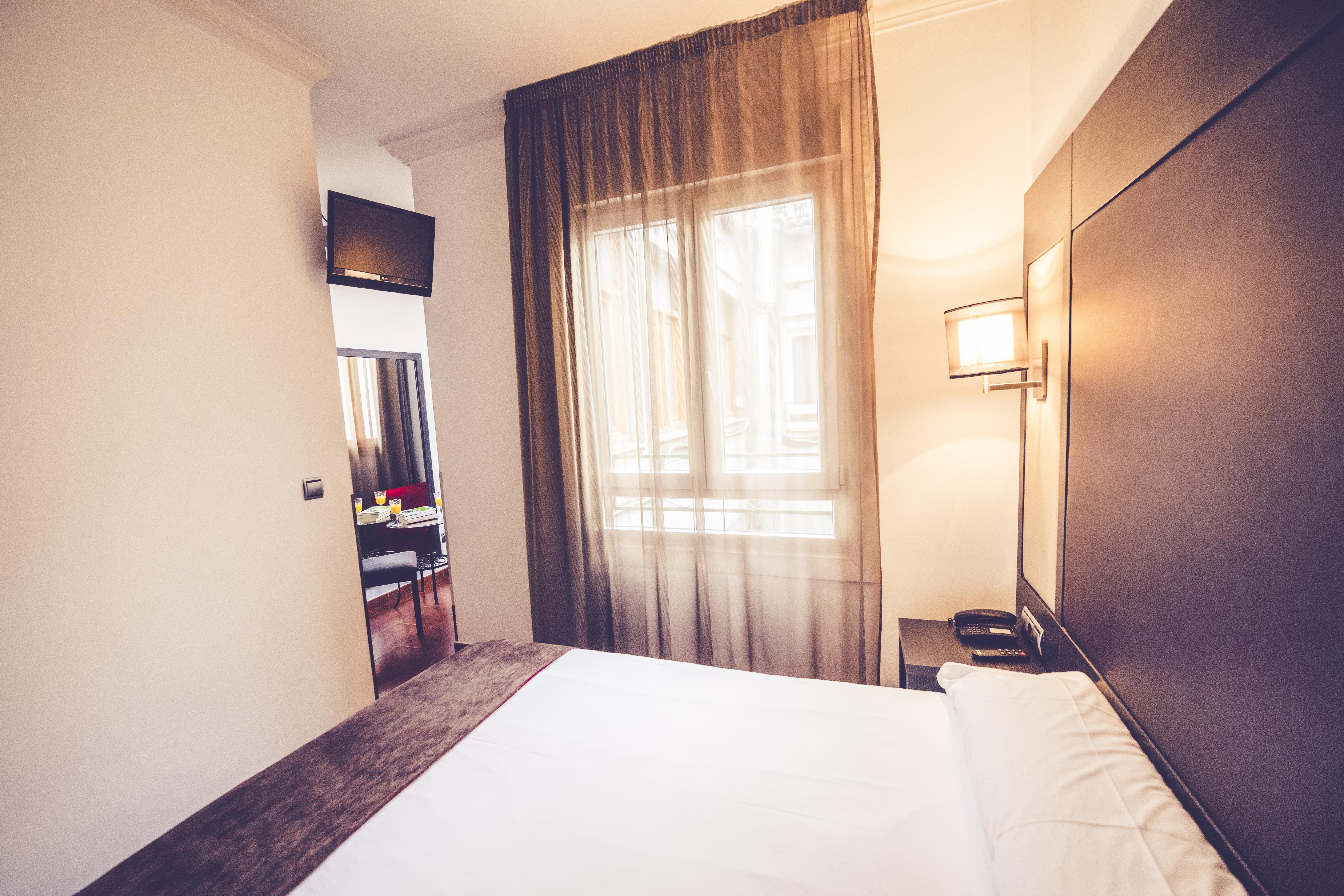 Hostal Sol Los Angeles Madrid Luaran gambar